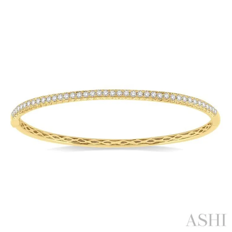 1 Ctw Round Cut Diamond Bangle in 14K Yellow Gold