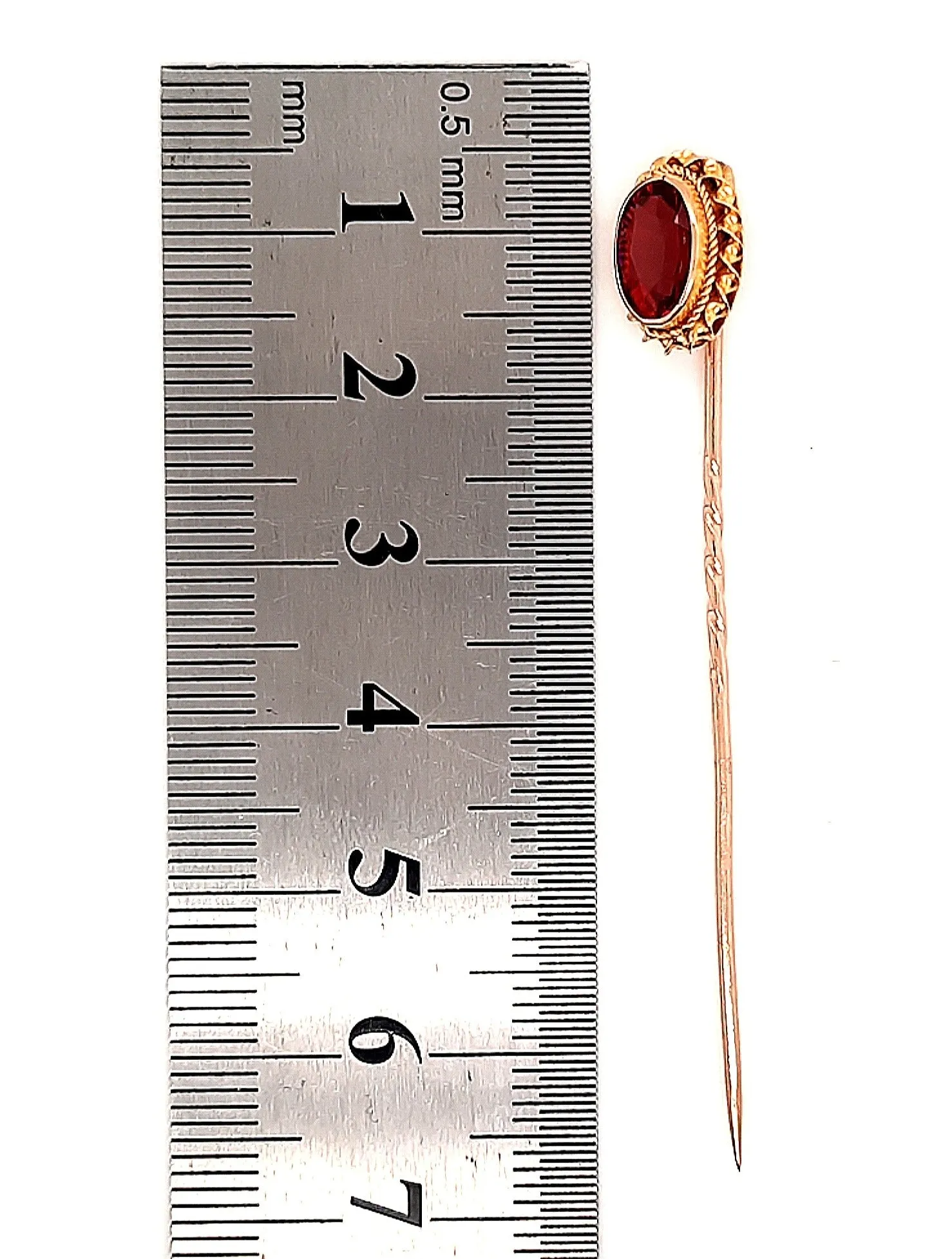 9ct Yellow Gold & Ruby Pin