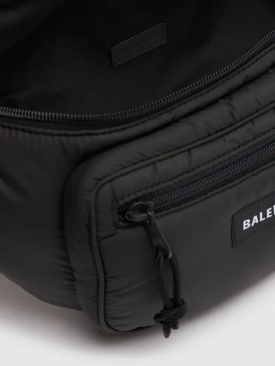 Balenciaga   Explorer belt bag 