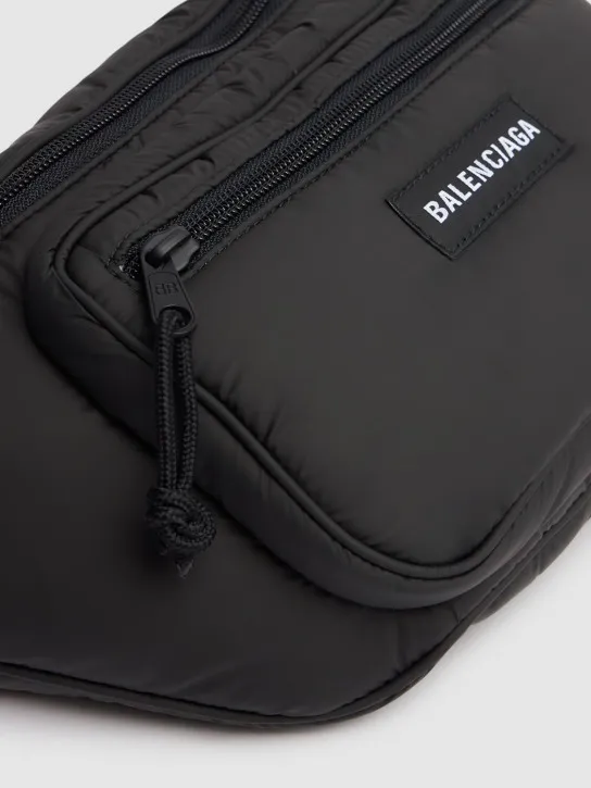 Balenciaga   Explorer belt bag 