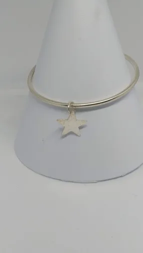 Bangle - Plain with 1 Charm