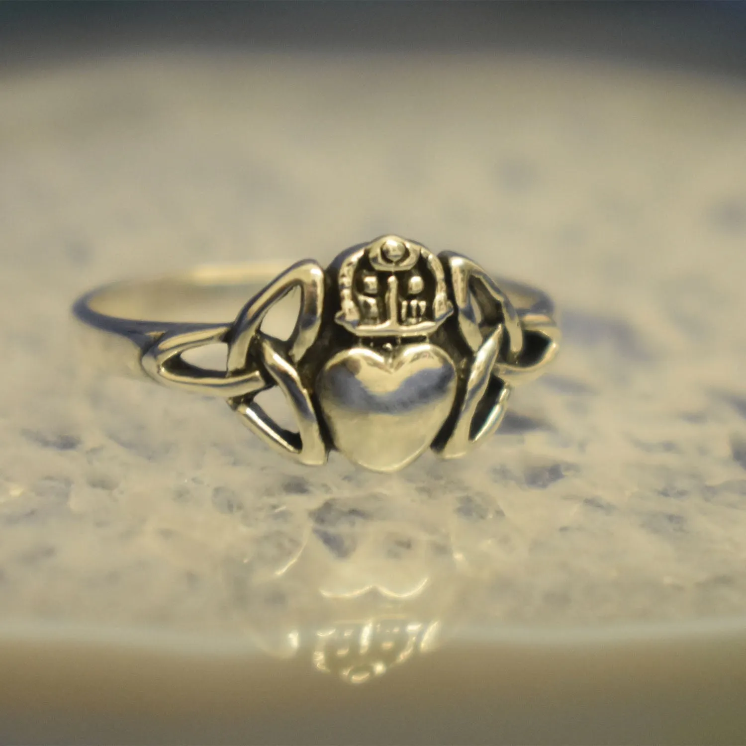 Claddagh Ring (925) Sterling Silver