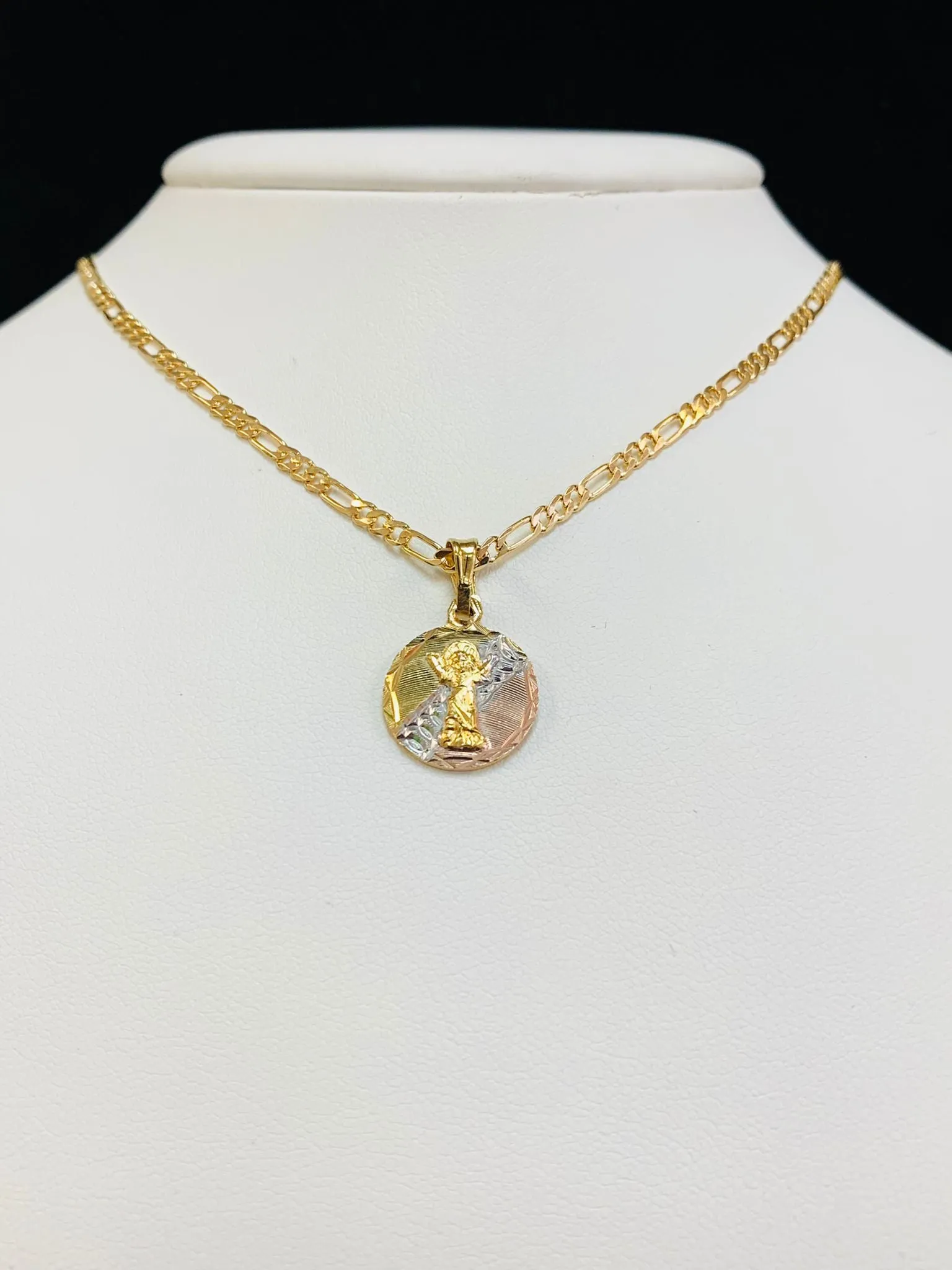 Divino Niño Pendant • Baby Jesus Necklace 20" • Gold Filled Pendant 17x14mm • Divino Nino Necklace • Dije del Divino Nino Con Cadena Figaro