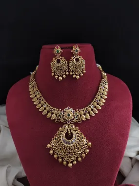 Exquisite Design Kemp Stones Antique Necklace Set