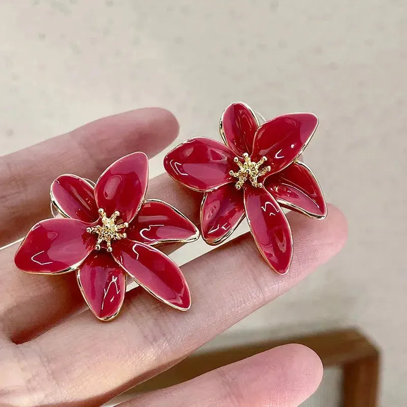 Flower Gold Stud Earrings