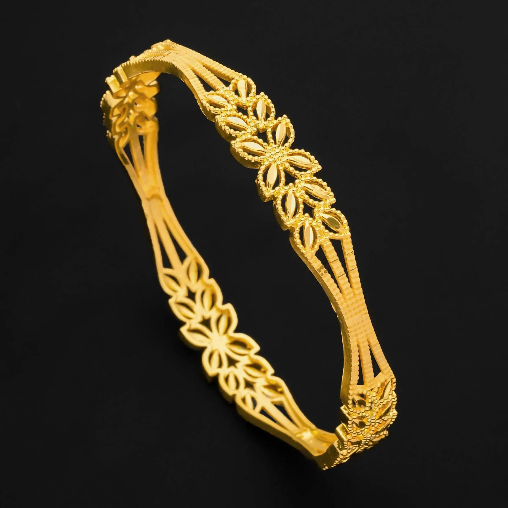 GOLDEN BANGLE PGB84-022