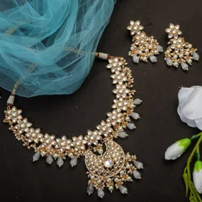 Kulsum Pachee Kundan Necklace Set