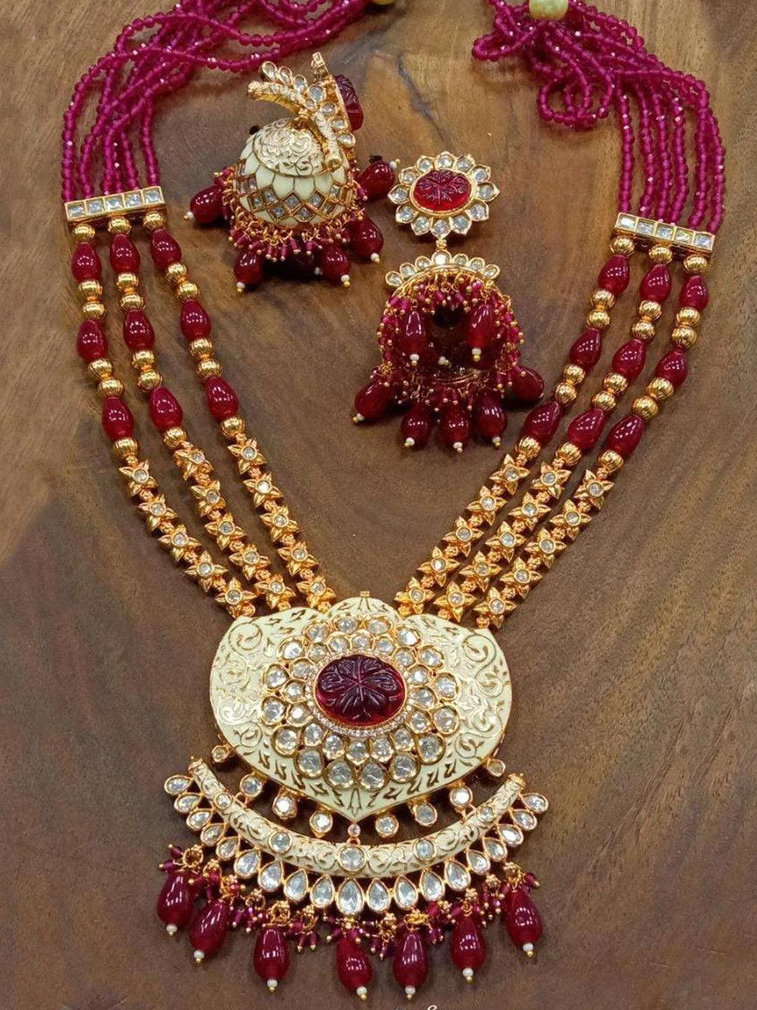 Kundan Rajwadi Pendent Jewellery Set