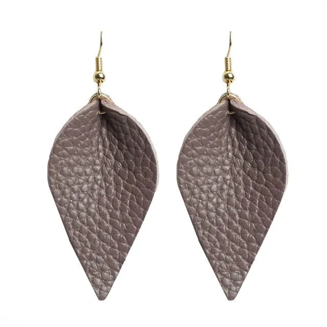 Leather earrings