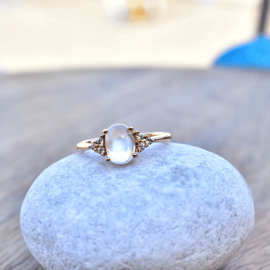 Luminous Moonlight - Moonstone Ring