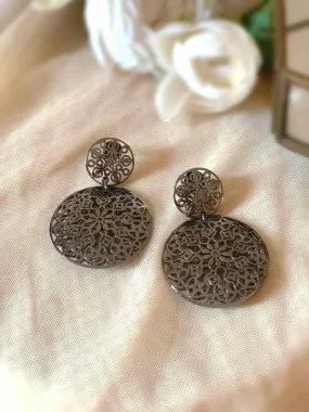 Minimalistic Stencil Earring Silver