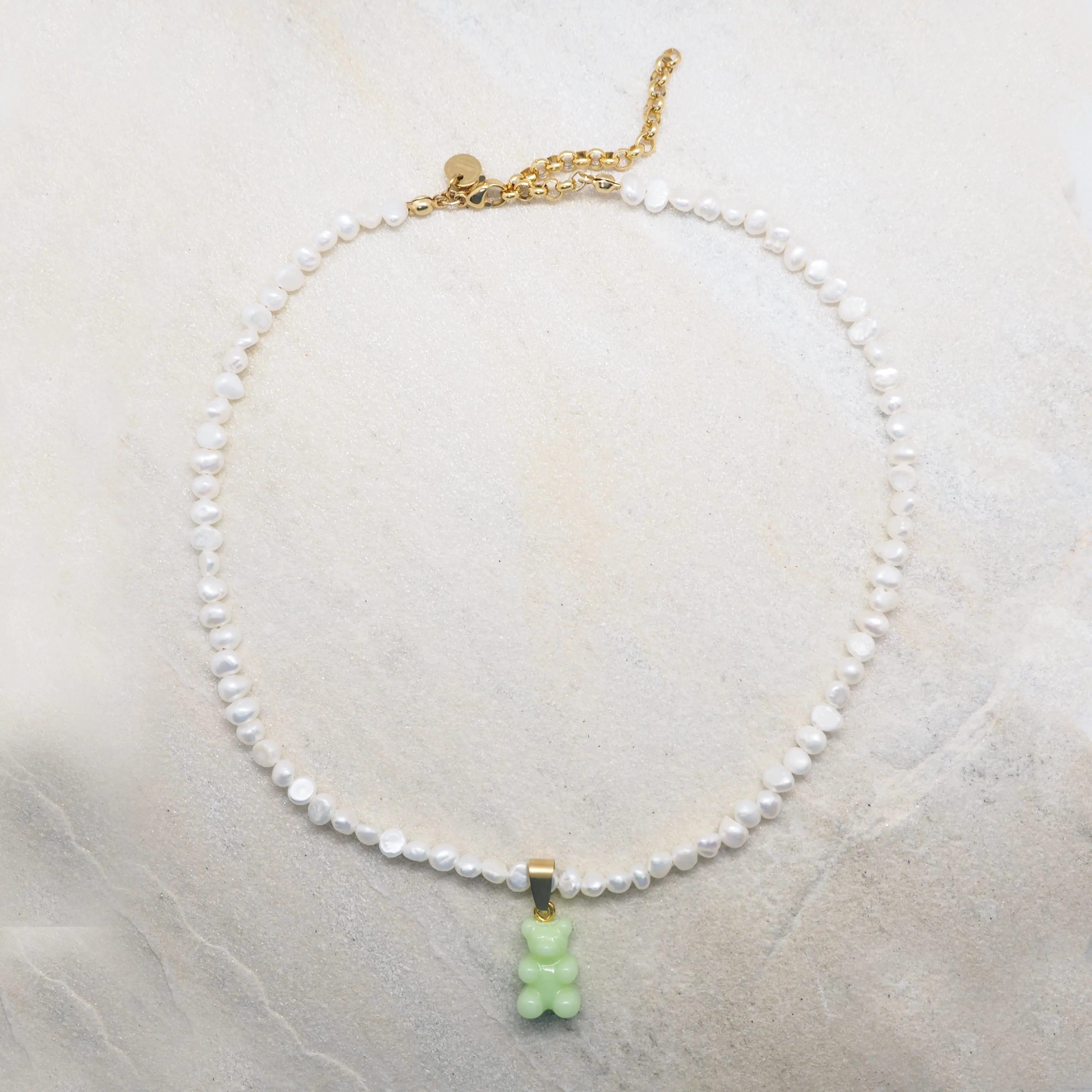 NOSTALGIC BEAR NECKLACE LIGHT GREEN