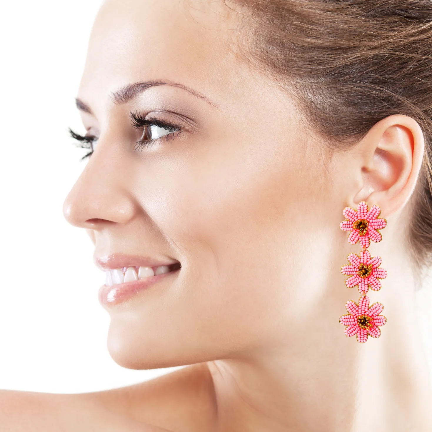 Pink Daisy Beaded Earrings