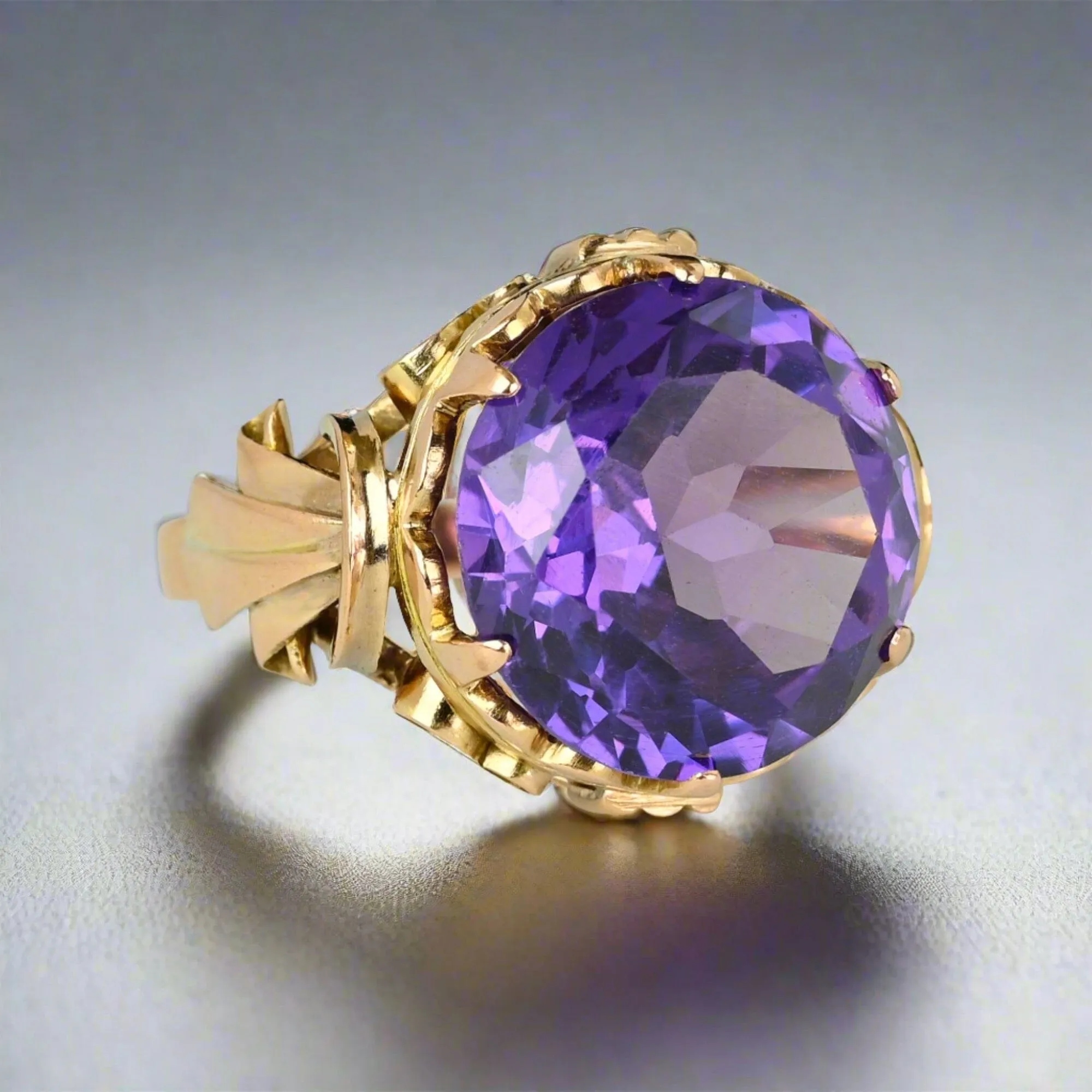 Retro 14K Gold Color Change Purple Sapphire Ring