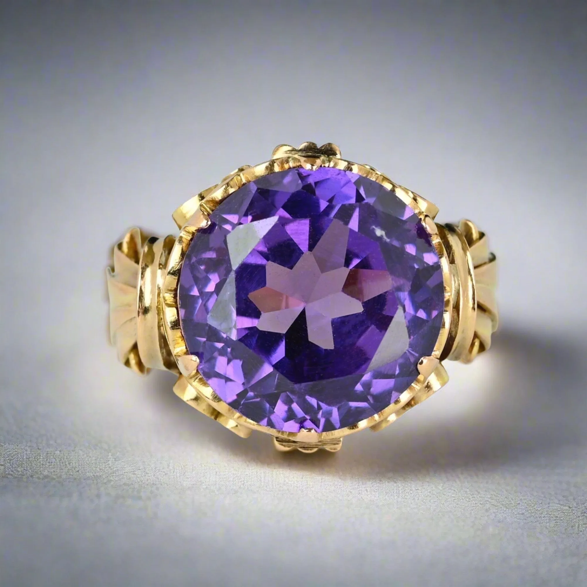 Retro 14K Gold Color Change Purple Sapphire Ring