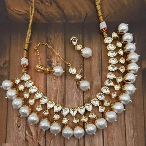 Simple Kundan Big Drop Necklace Set