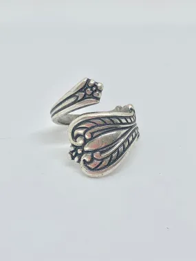 swirl. spoon ring. Sterling silver ring, silver jewelry, bohemian fashion accessories.