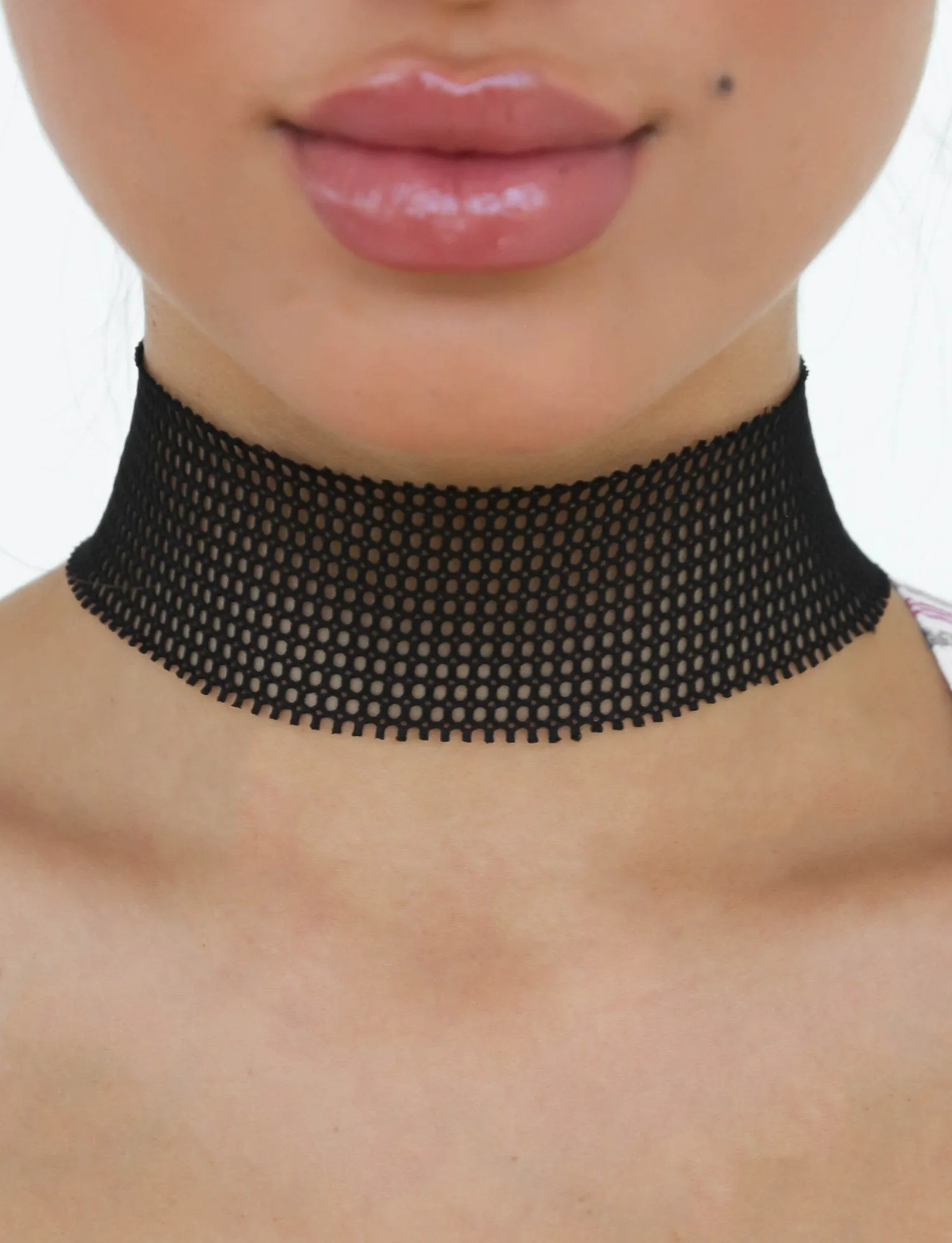 Take It Mesh Choker - Black