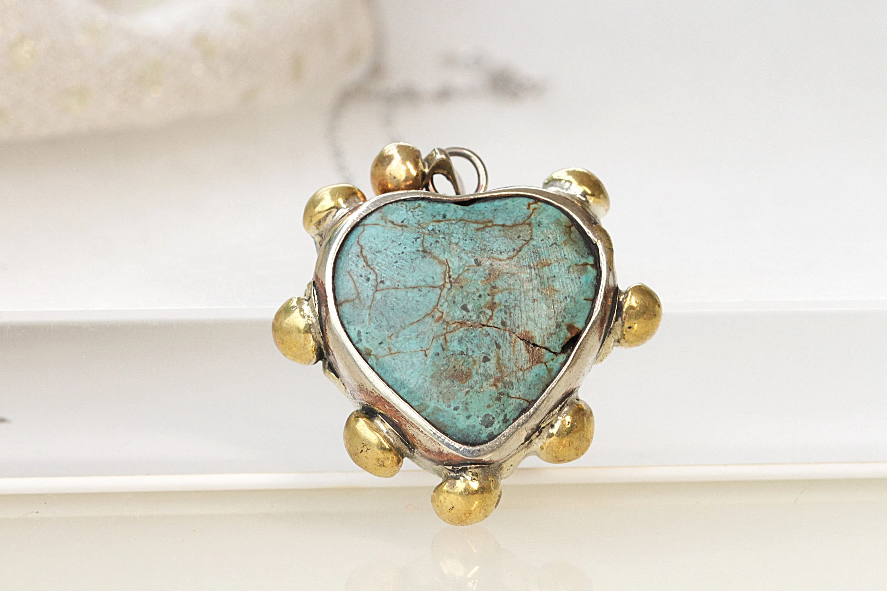 TURQUOISE HEART NECKLACE