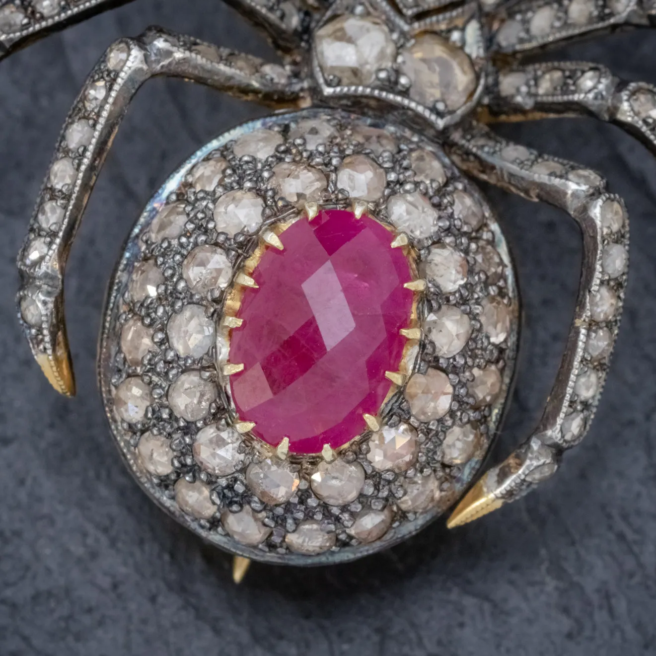 Vintage Spider Pendant Necklace 5Ct Diamond 2.80Ct Ruby 18Ct Gold Silver Brooch